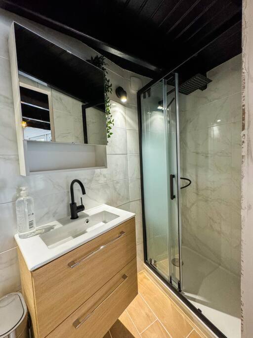 New: Calme Et Elegance *Face A La Gare*_Centrale Guingamp Zewnętrze zdjęcie